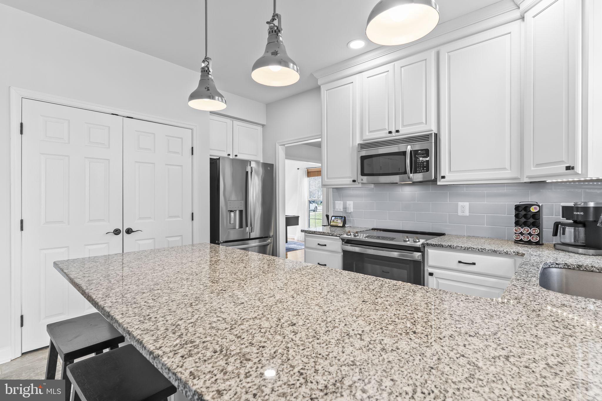 KEDGES STRAIT - Residential