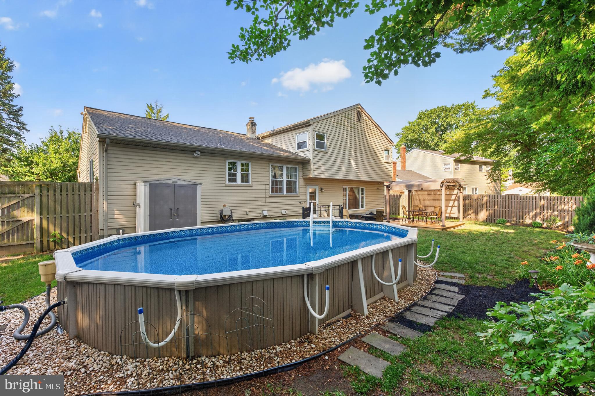 3 GATELY COURT