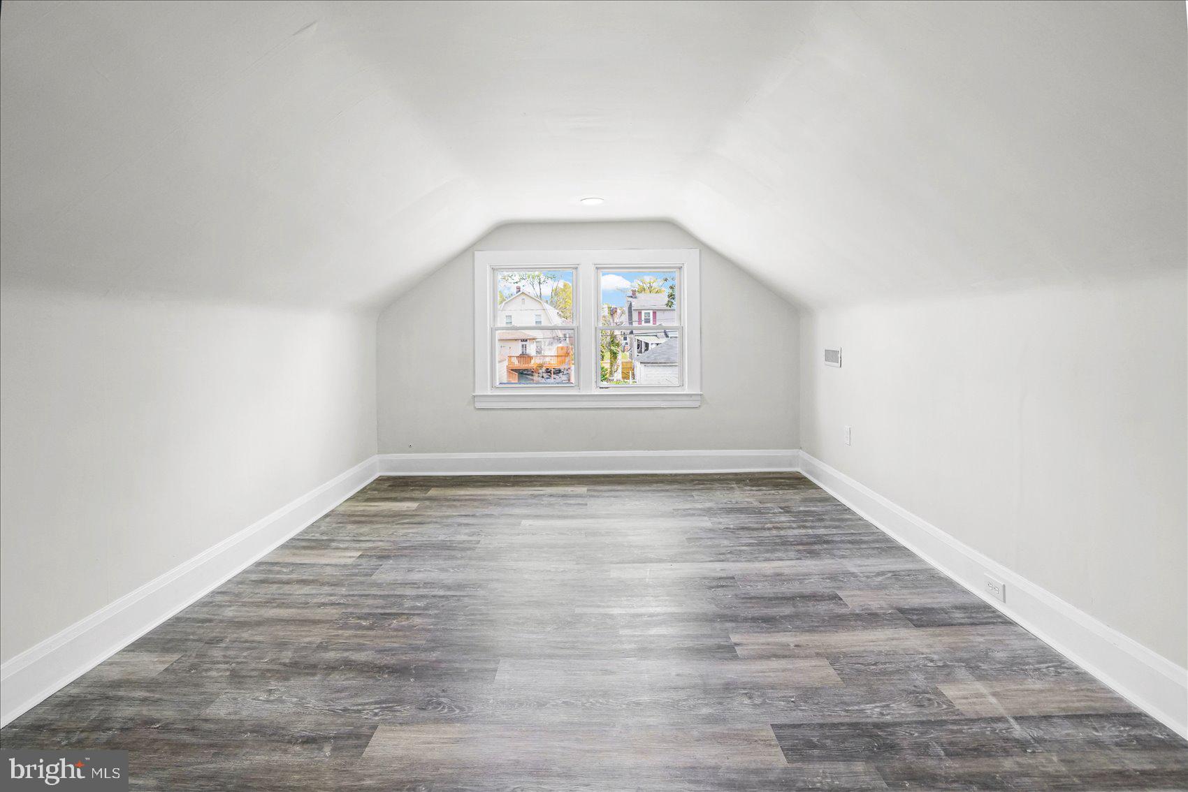 PARKVILLE - Residential