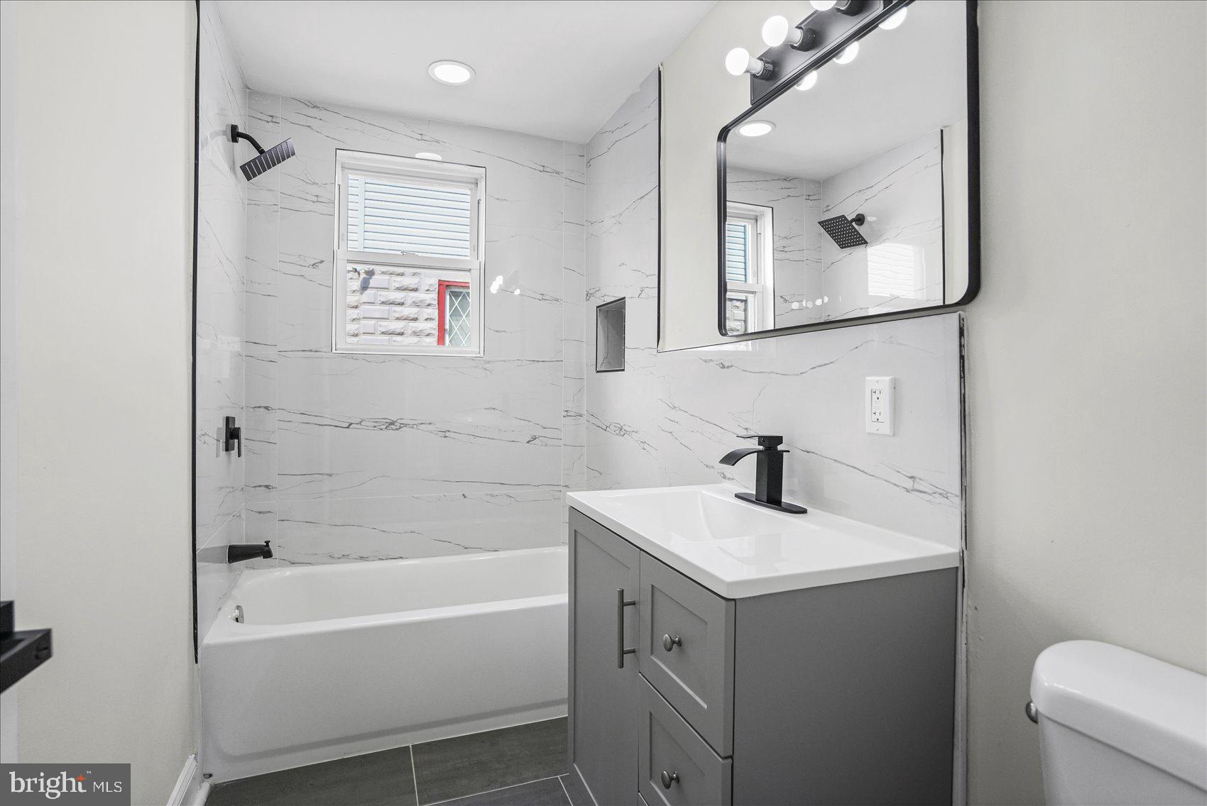 PARKVILLE - Residential