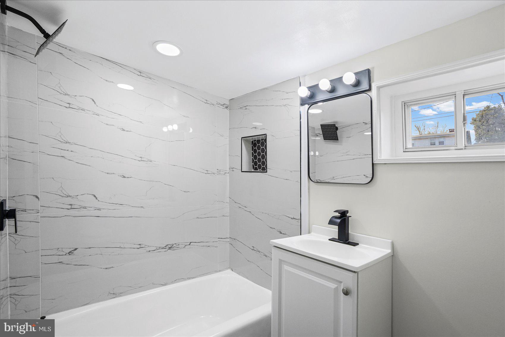 PARKVILLE - Residential