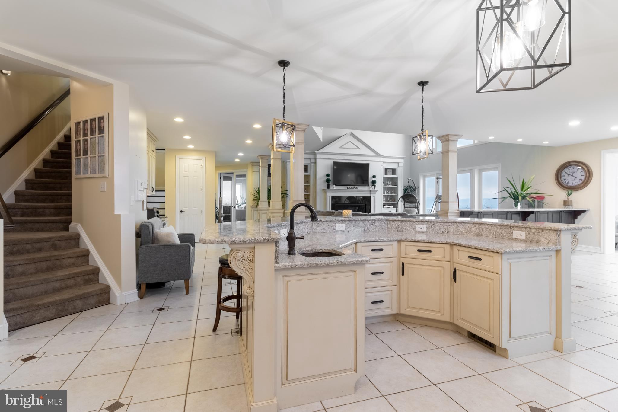 BELLEFONTE - Residential