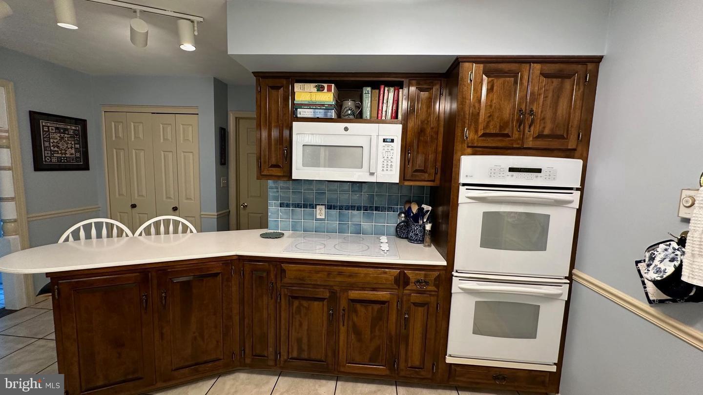 HOMESTEAD FARMS - Residential