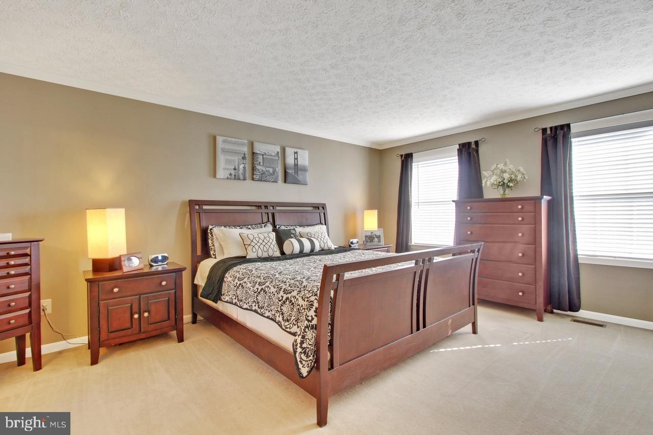 FEDERAL HILLS - Residential