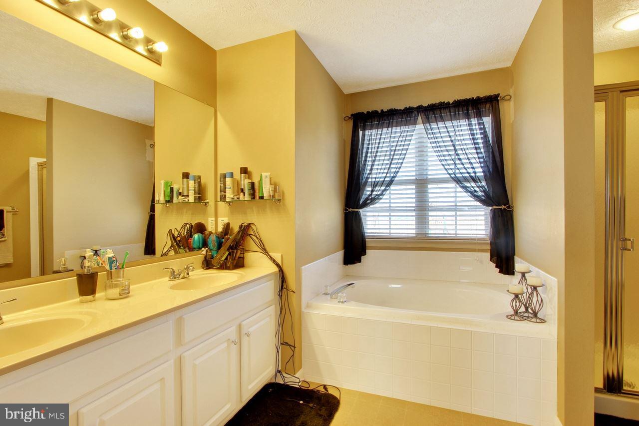 FEDERAL HILLS - Residential