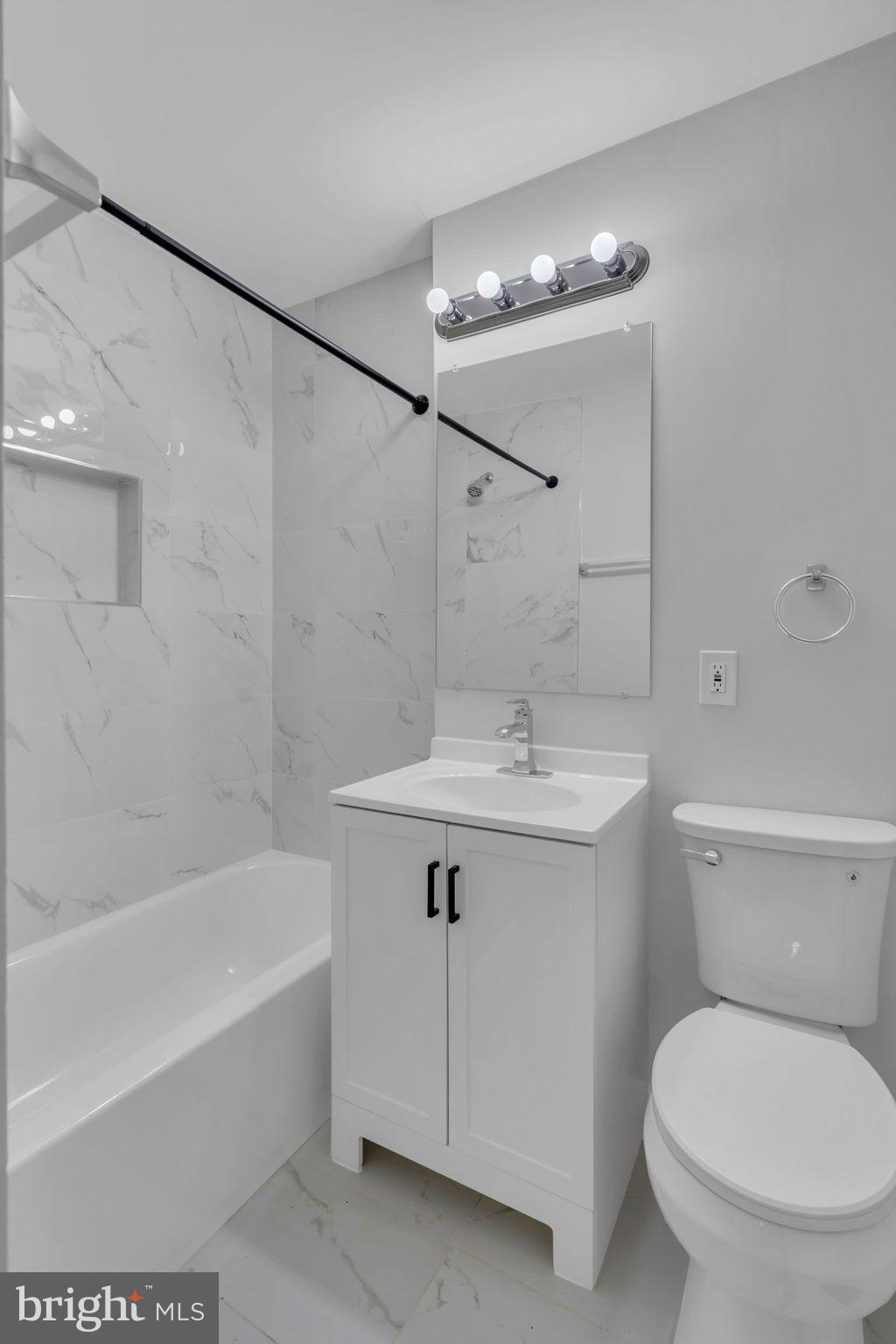 PEMBROOK OF LOUDOUN - Residential