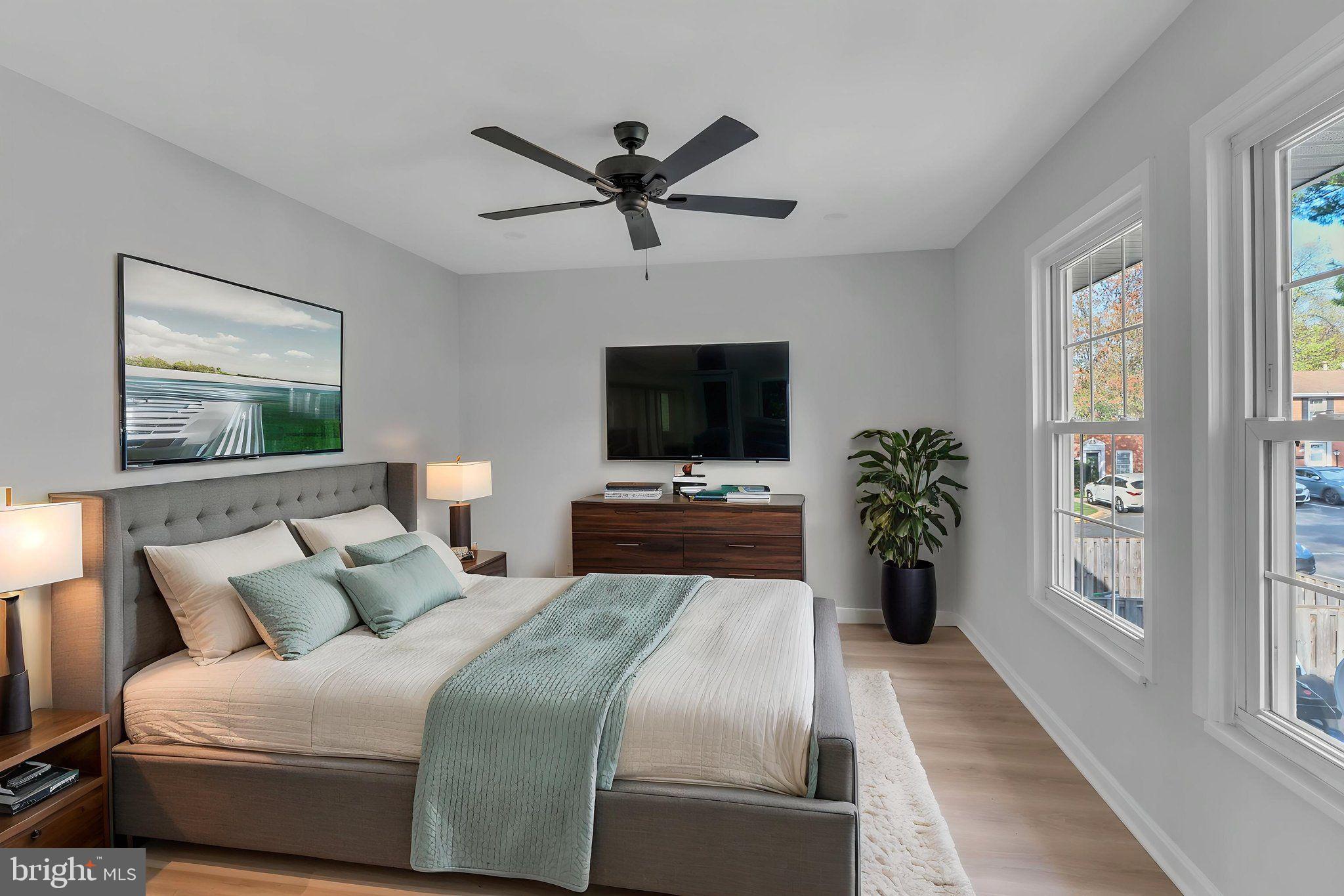 PEMBROOK OF LOUDOUN - Residential