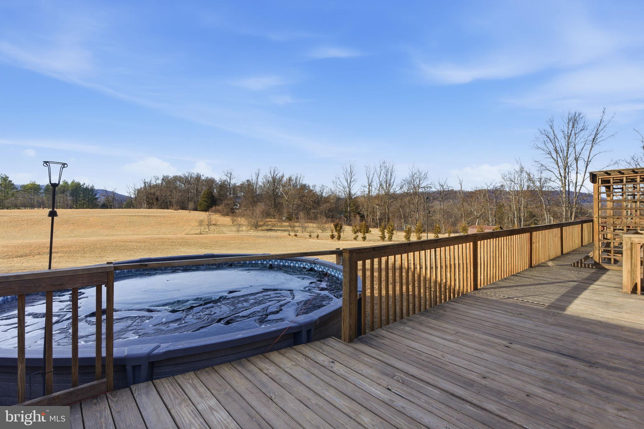CACAPON RIVER MEADOWS - Residential