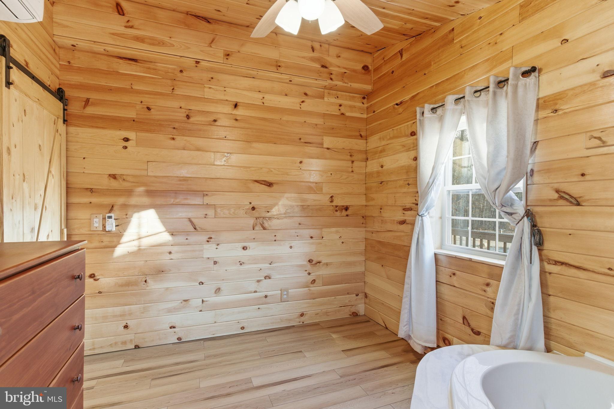 CACAPON RIVER MEADOWS - Residential