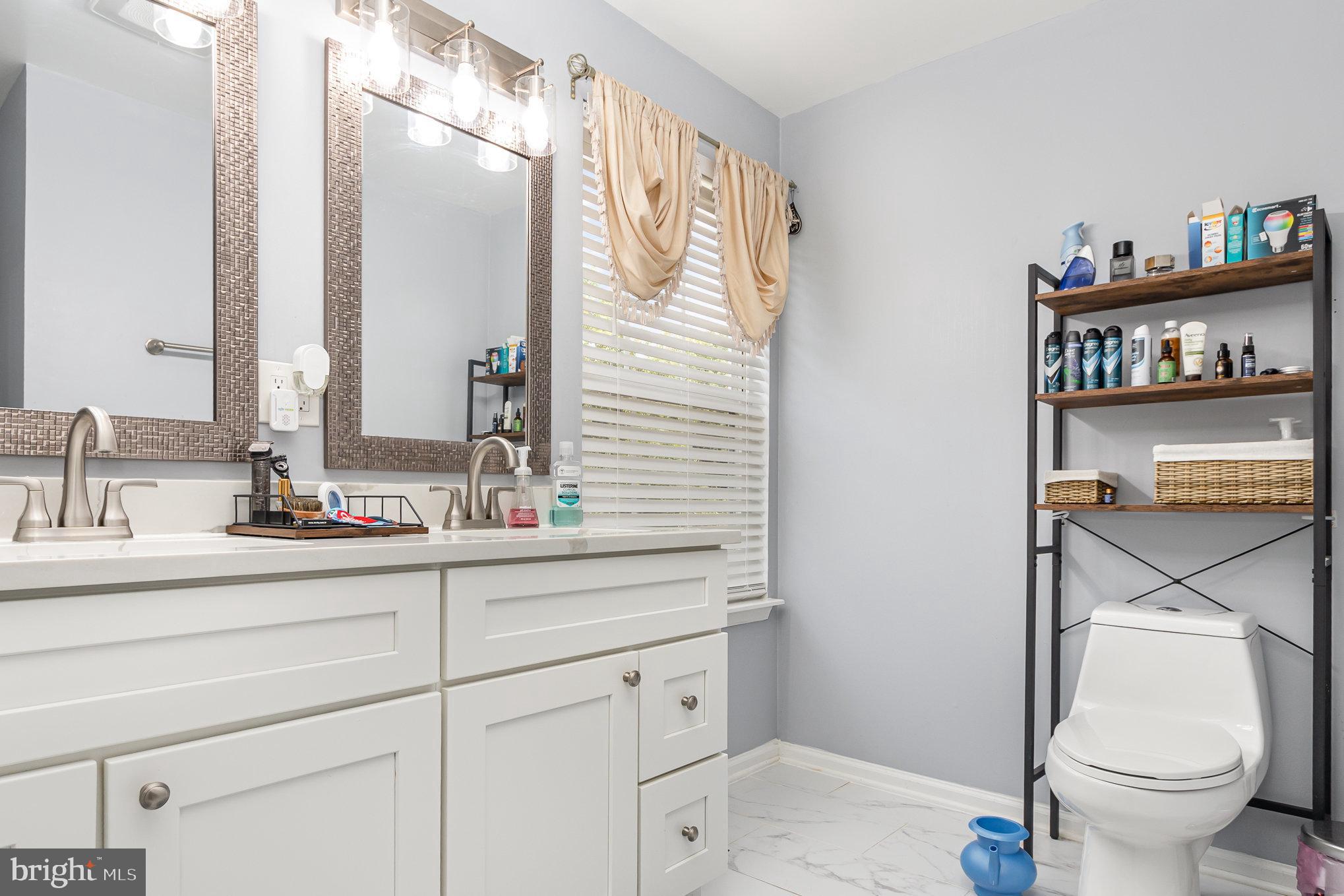 ASHTON VALLEY - Residential Lease