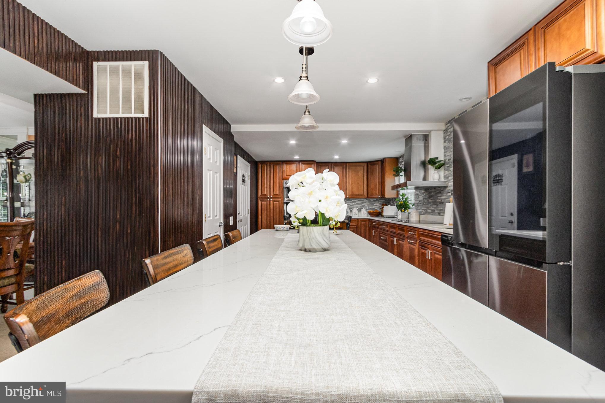 ASHTON VALLEY - Residential Lease