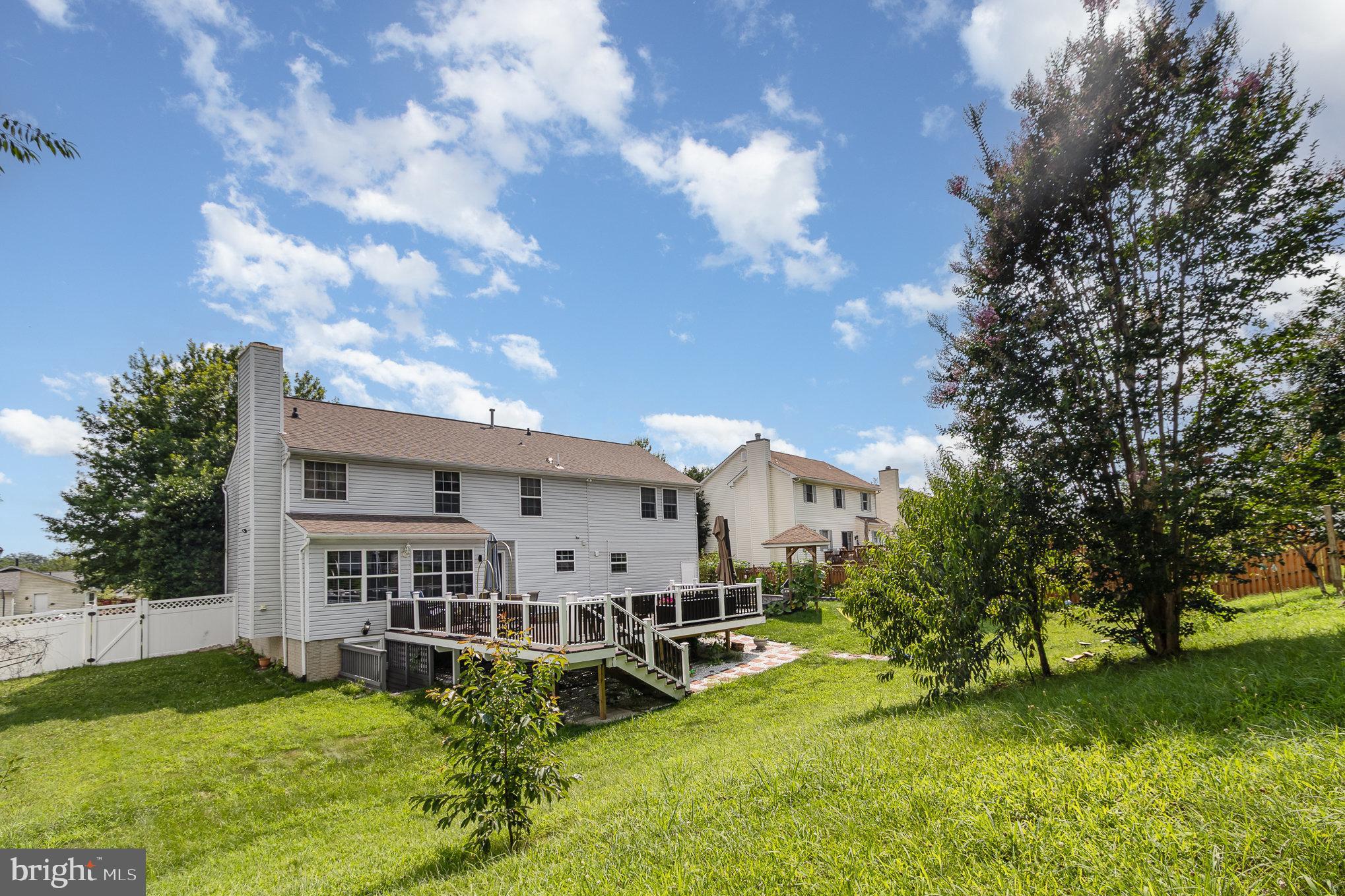 ASHTON VALLEY - Residential Lease