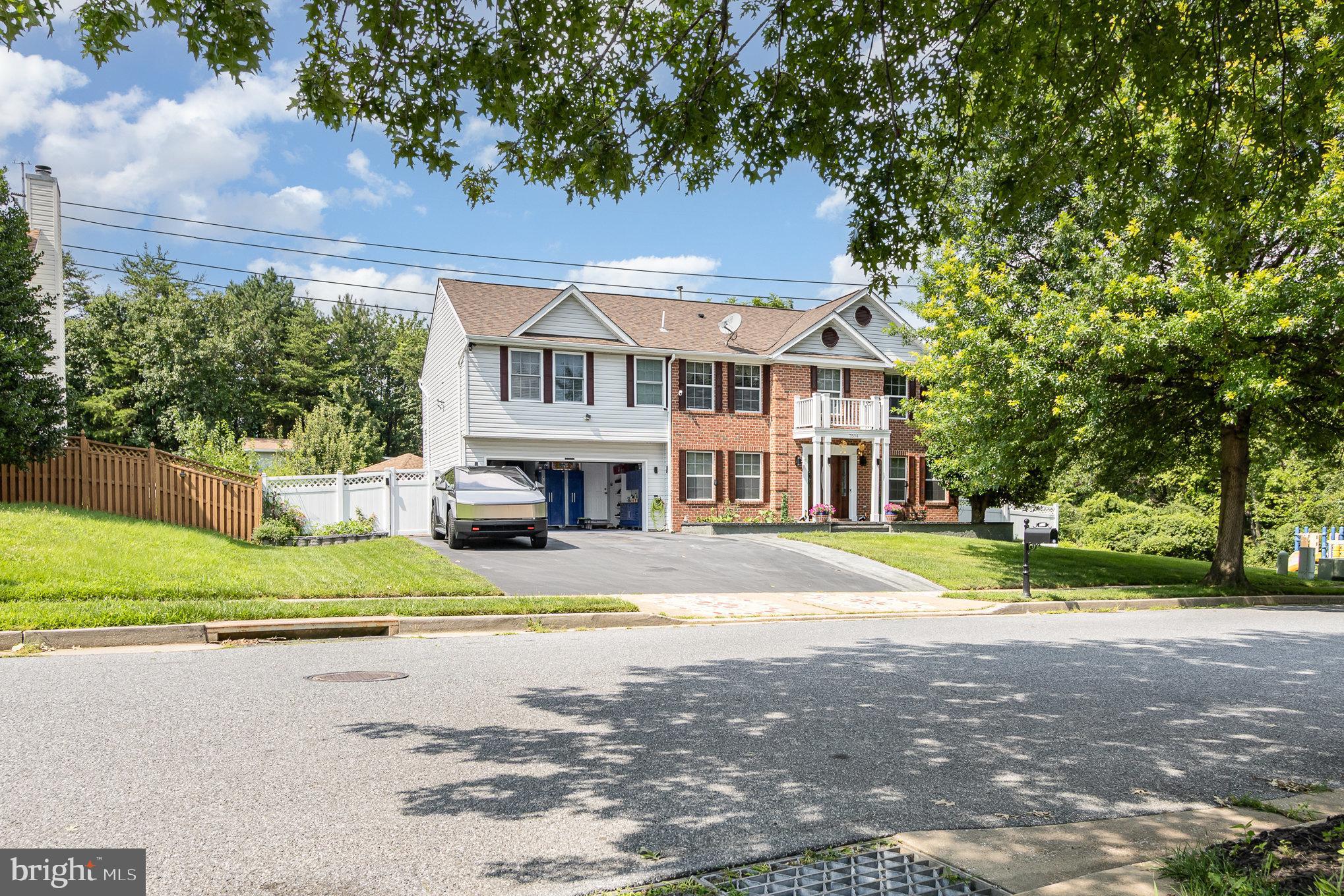 ASHTON VALLEY - Residential Lease