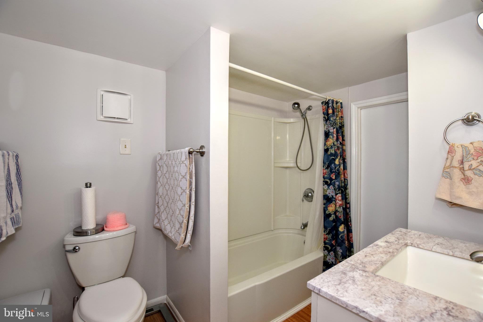 JARRETTSVILLE - Residential