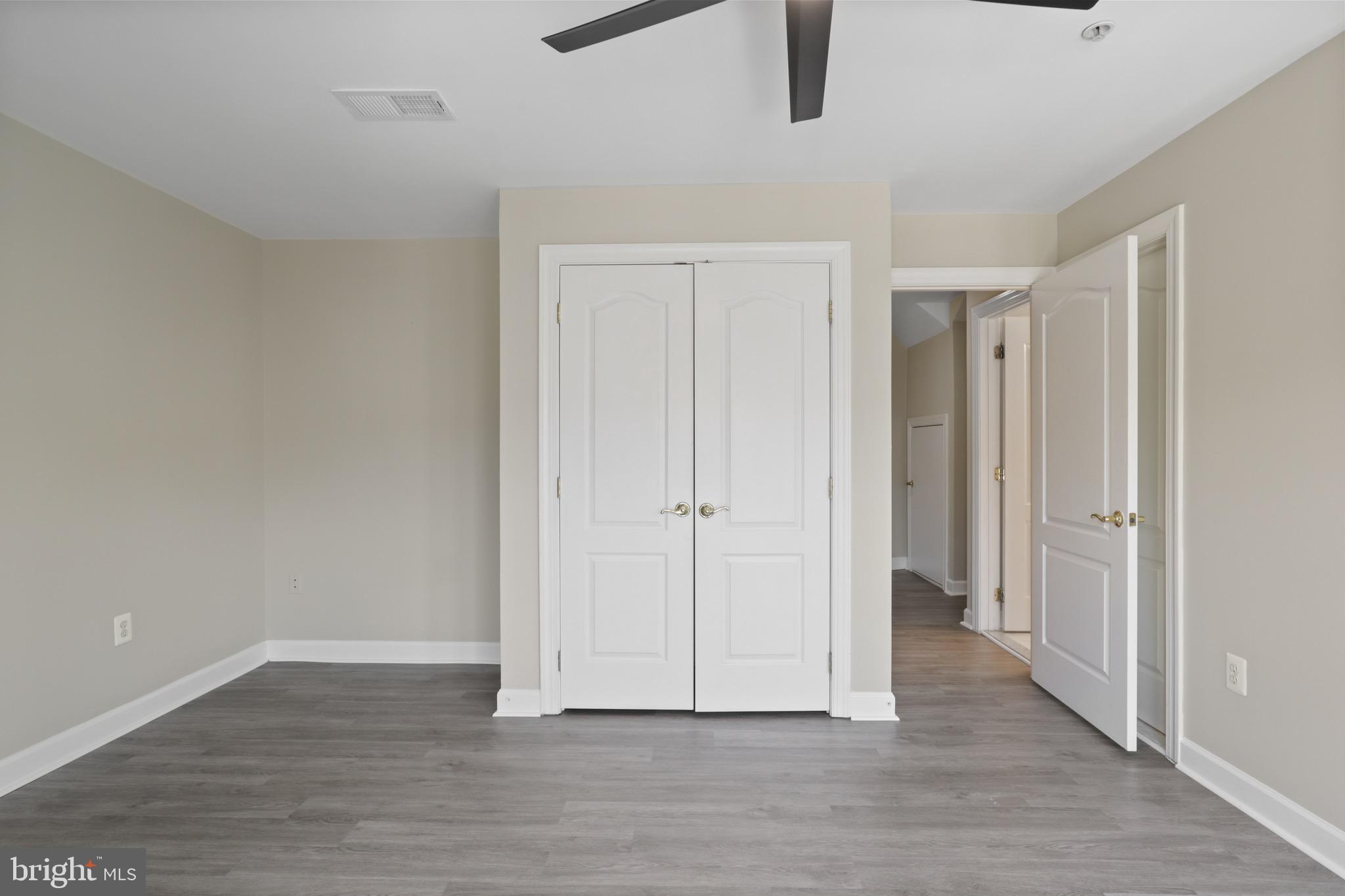 HUNTING RIDGE - Residential