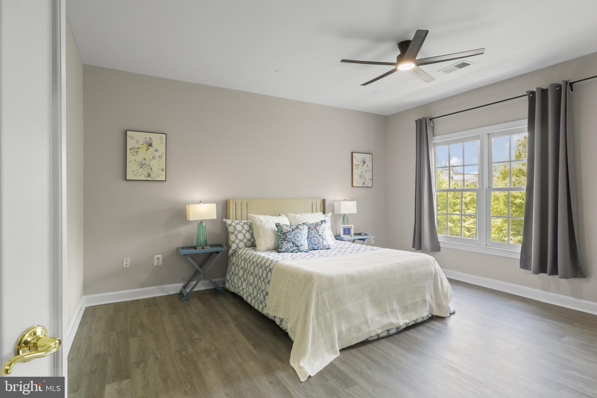 HUNTING RIDGE - Residential