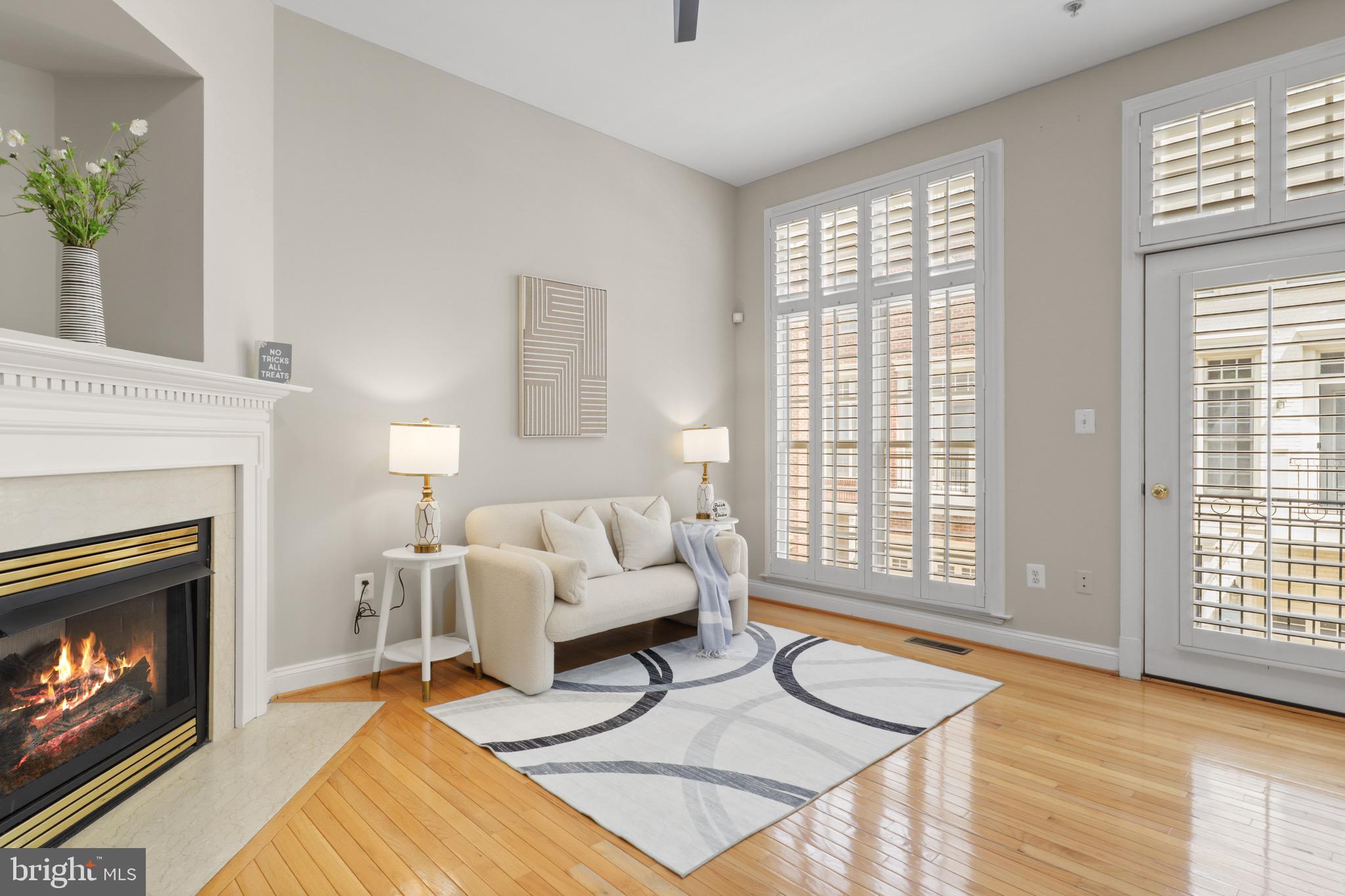 HUNTING RIDGE - Residential