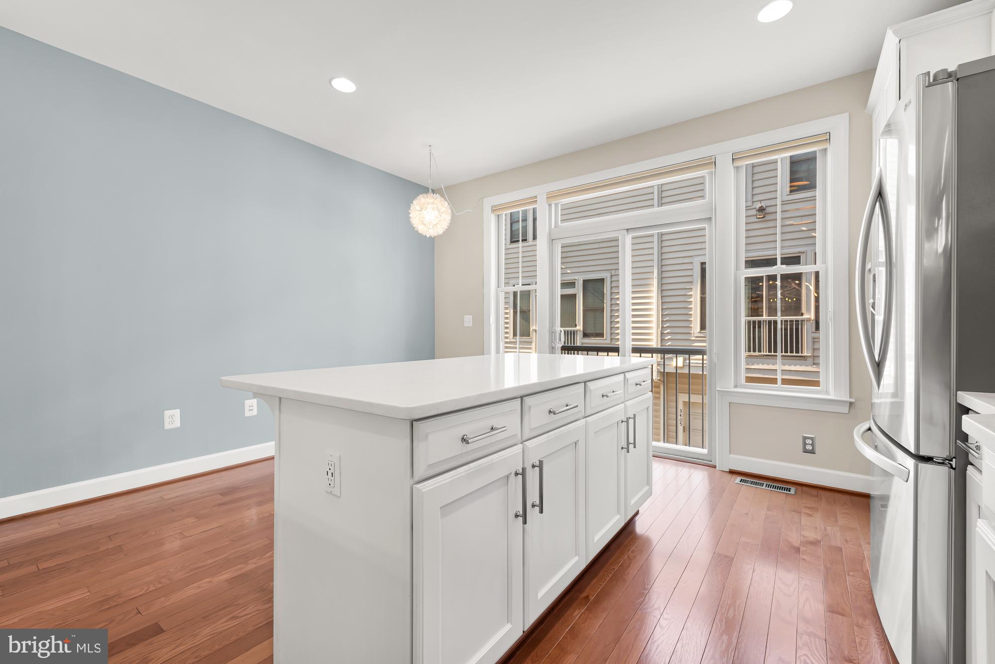 SHIRLINGTON CREST - Residential Lease