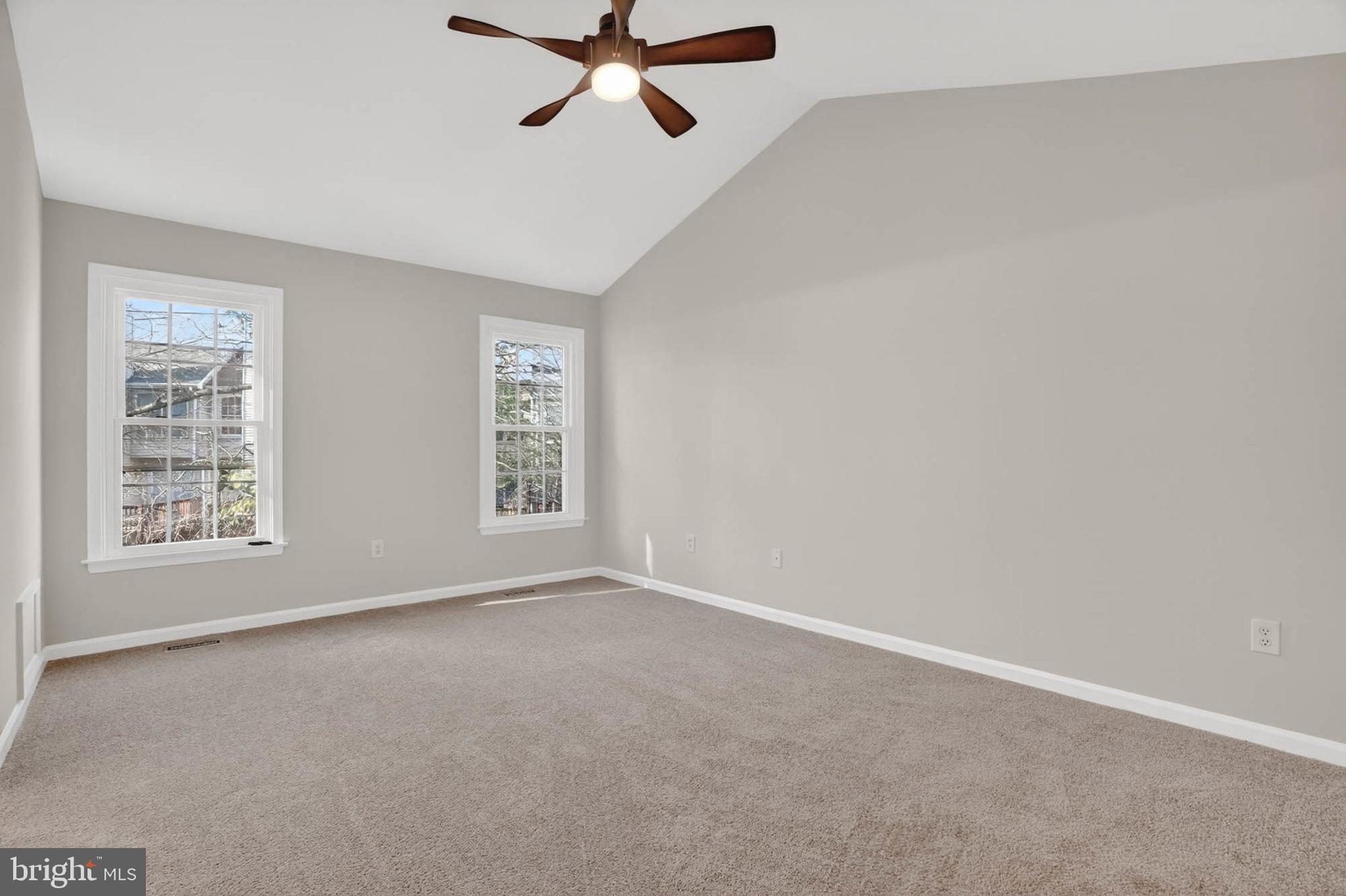 RUSSETT - Residential