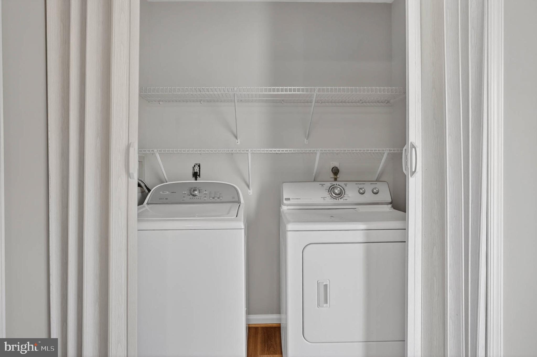 RUSSETT - Residential