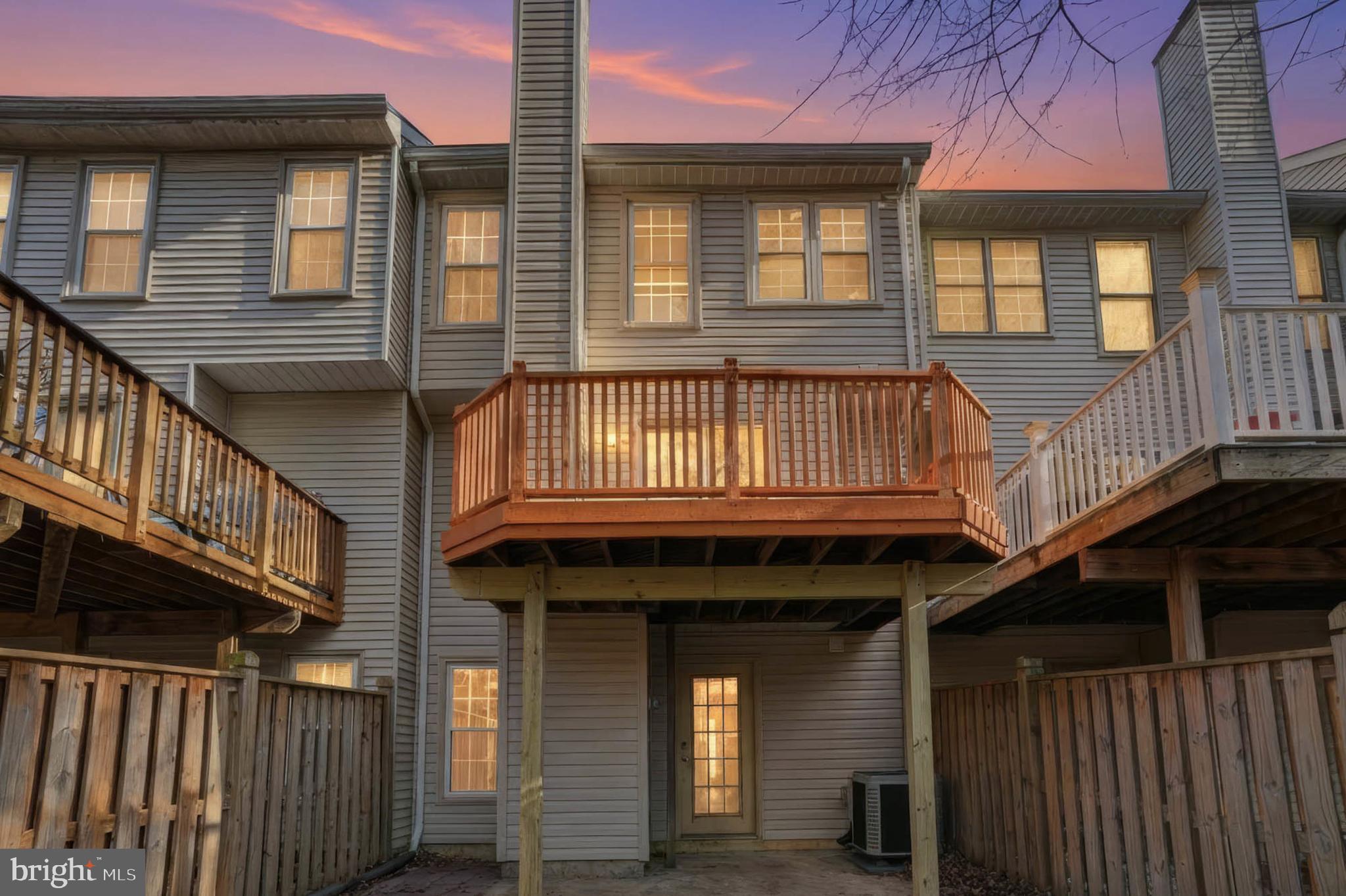 RUSSETT - Residential