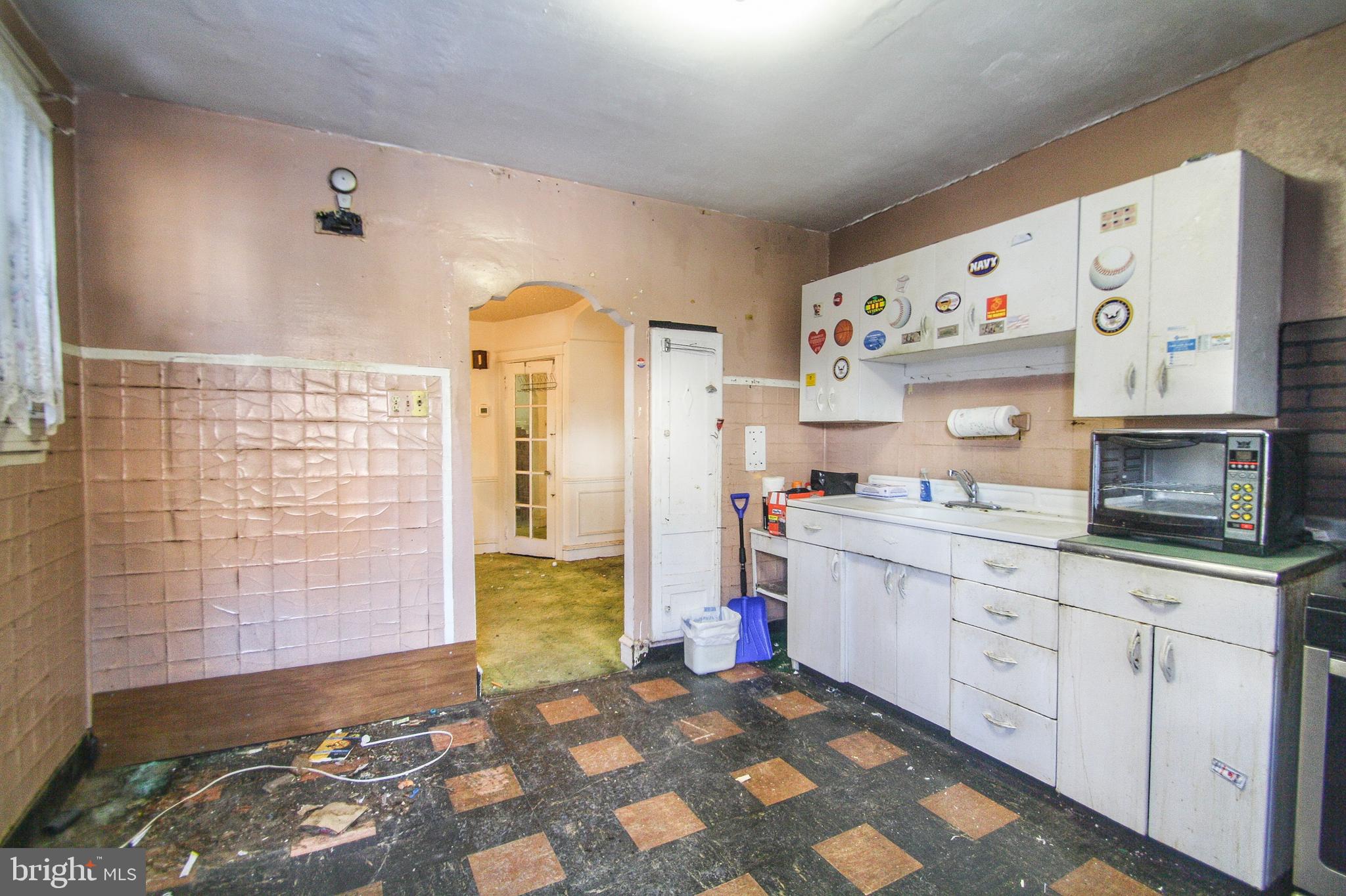 PHILADELPHIA - Residential