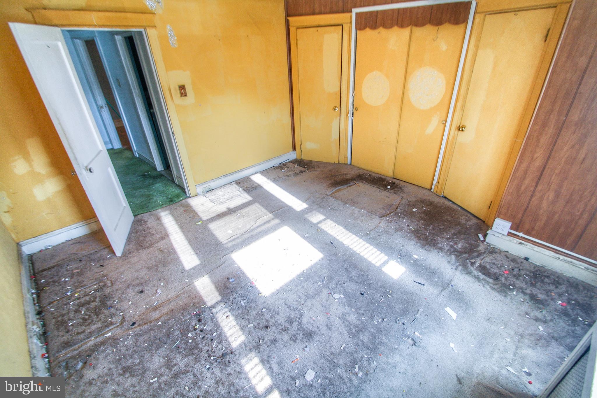 PHILADELPHIA - Residential