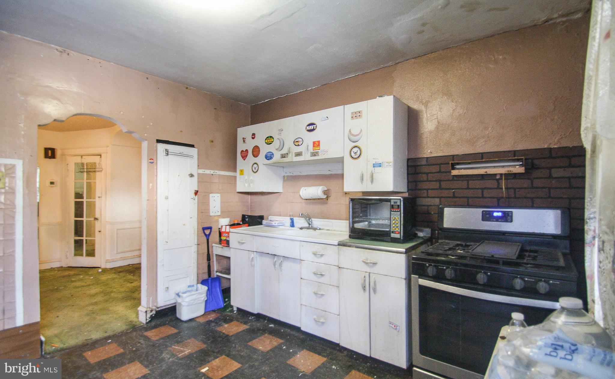 PHILADELPHIA - Residential