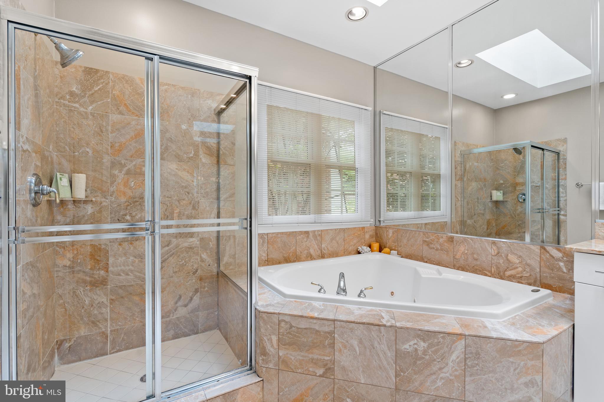 LEE HEIGHTS - Residential