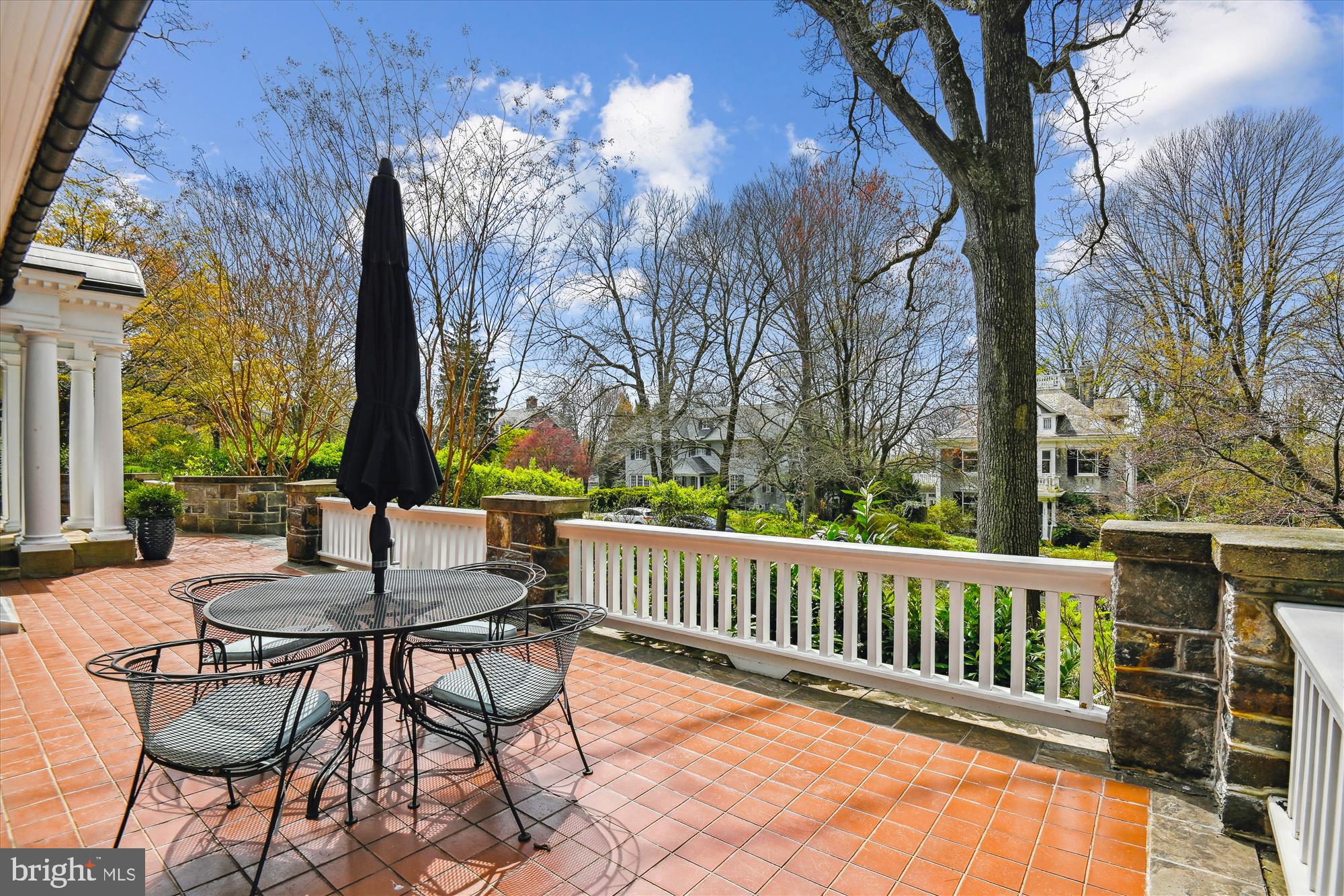 ROLAND PARK - Residential