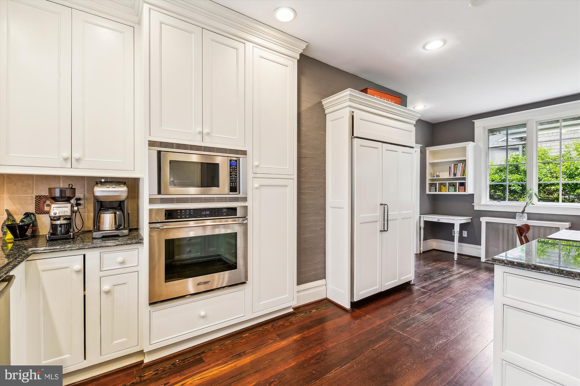 ROLAND PARK - Residential