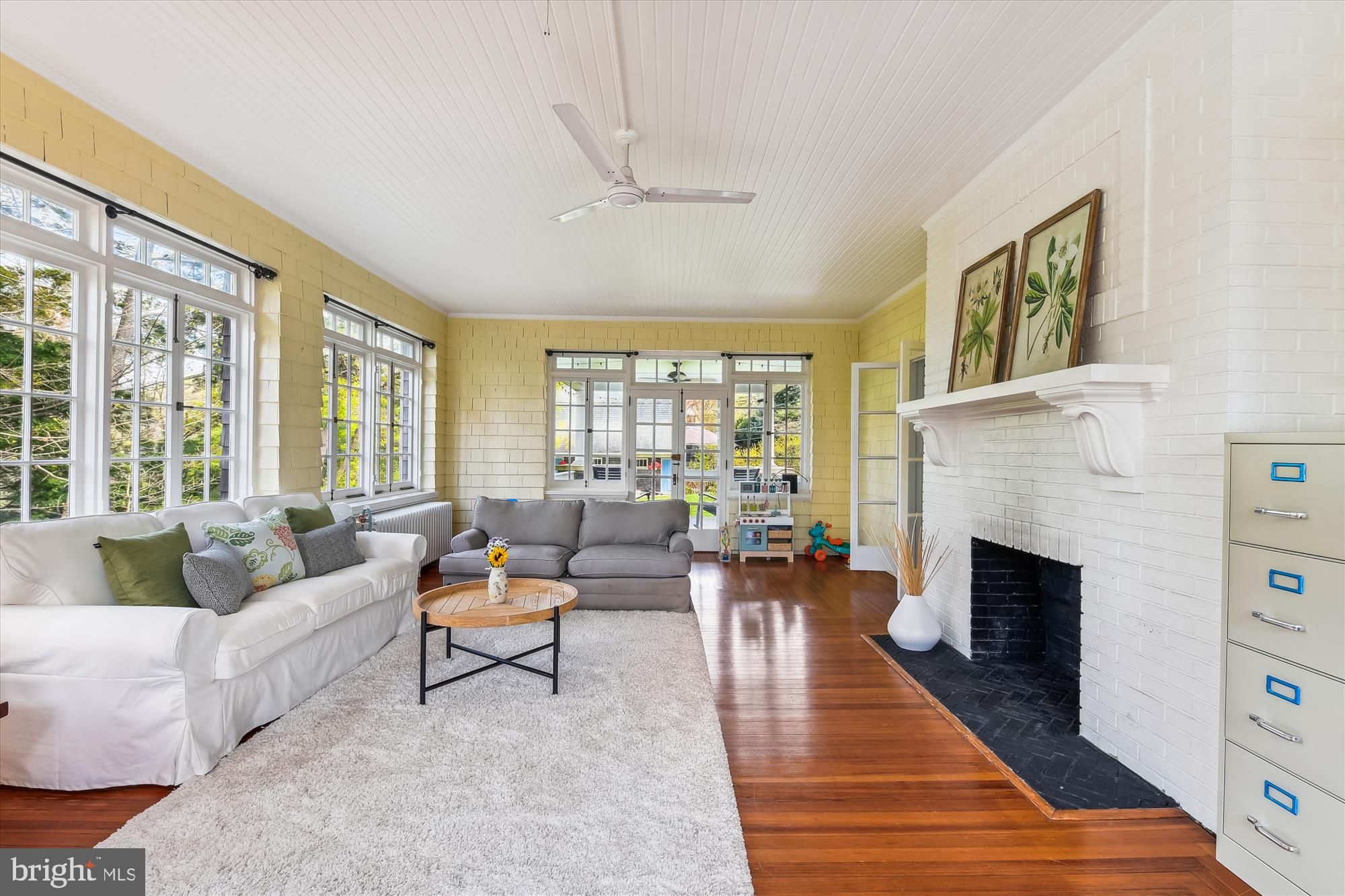 ROLAND PARK - Residential