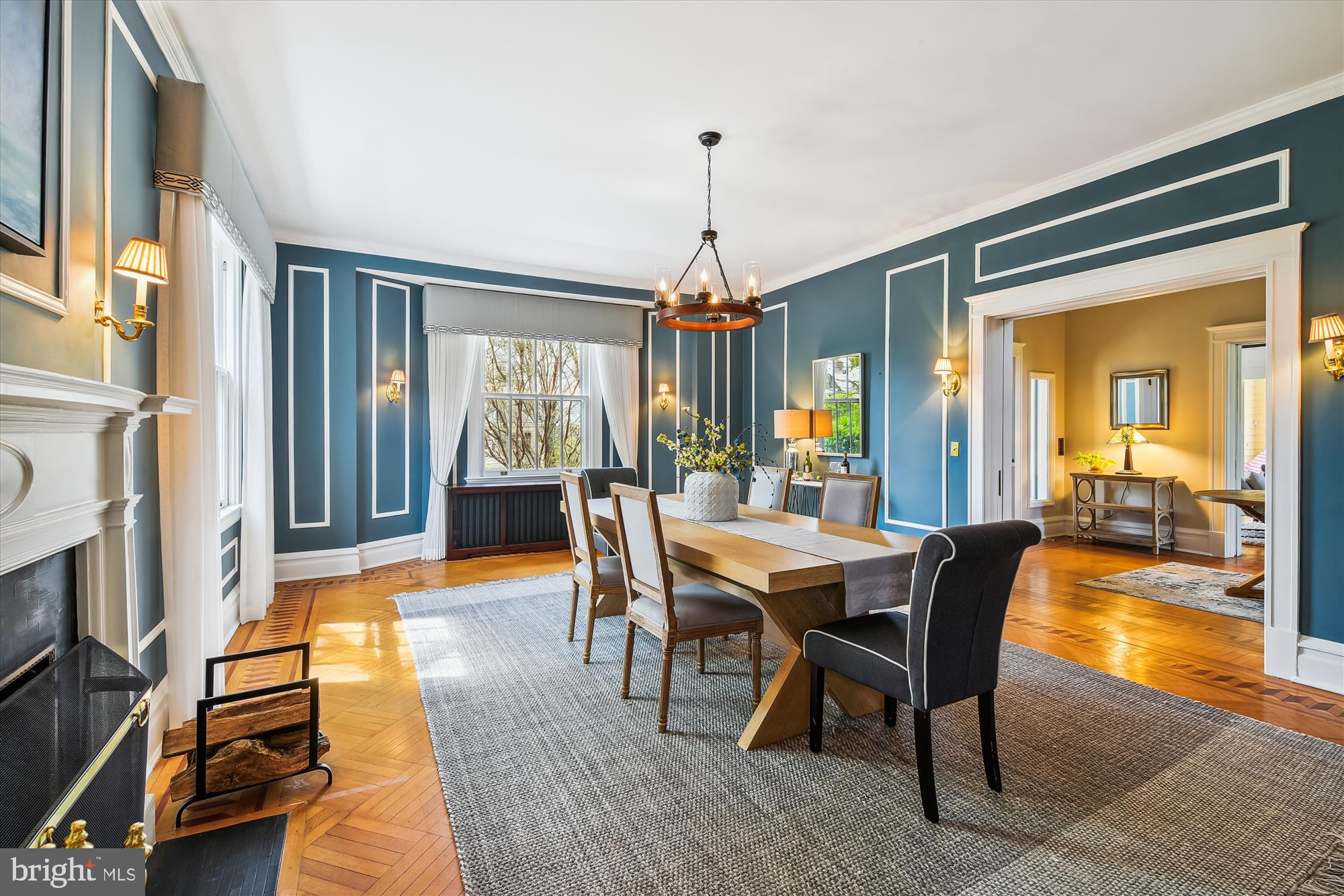 ROLAND PARK - Residential