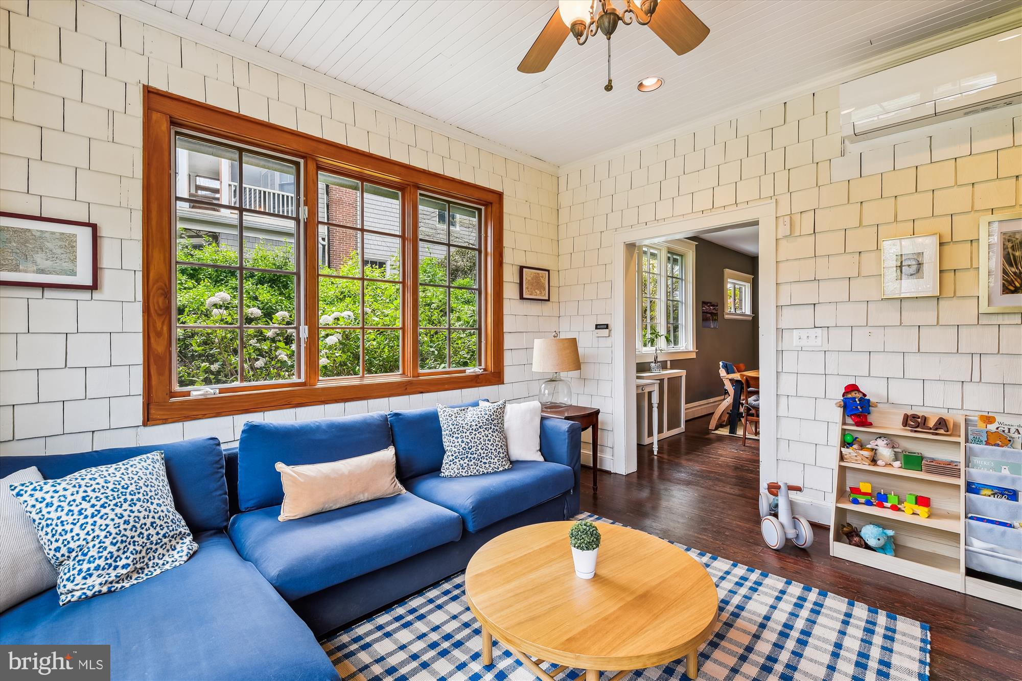 ROLAND PARK - Residential