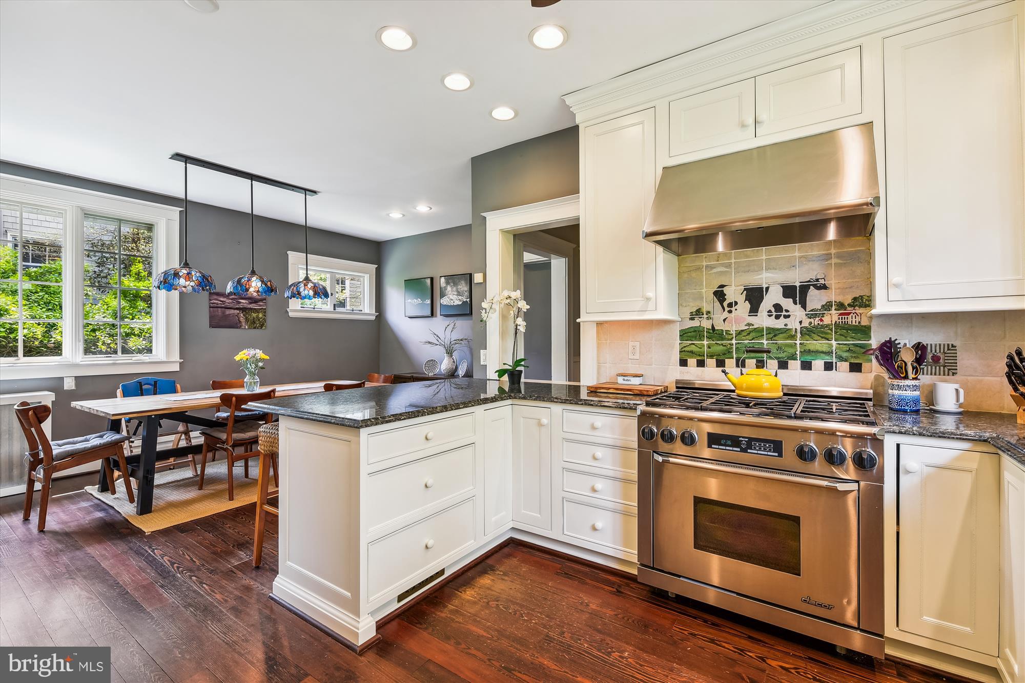 ROLAND PARK - Residential