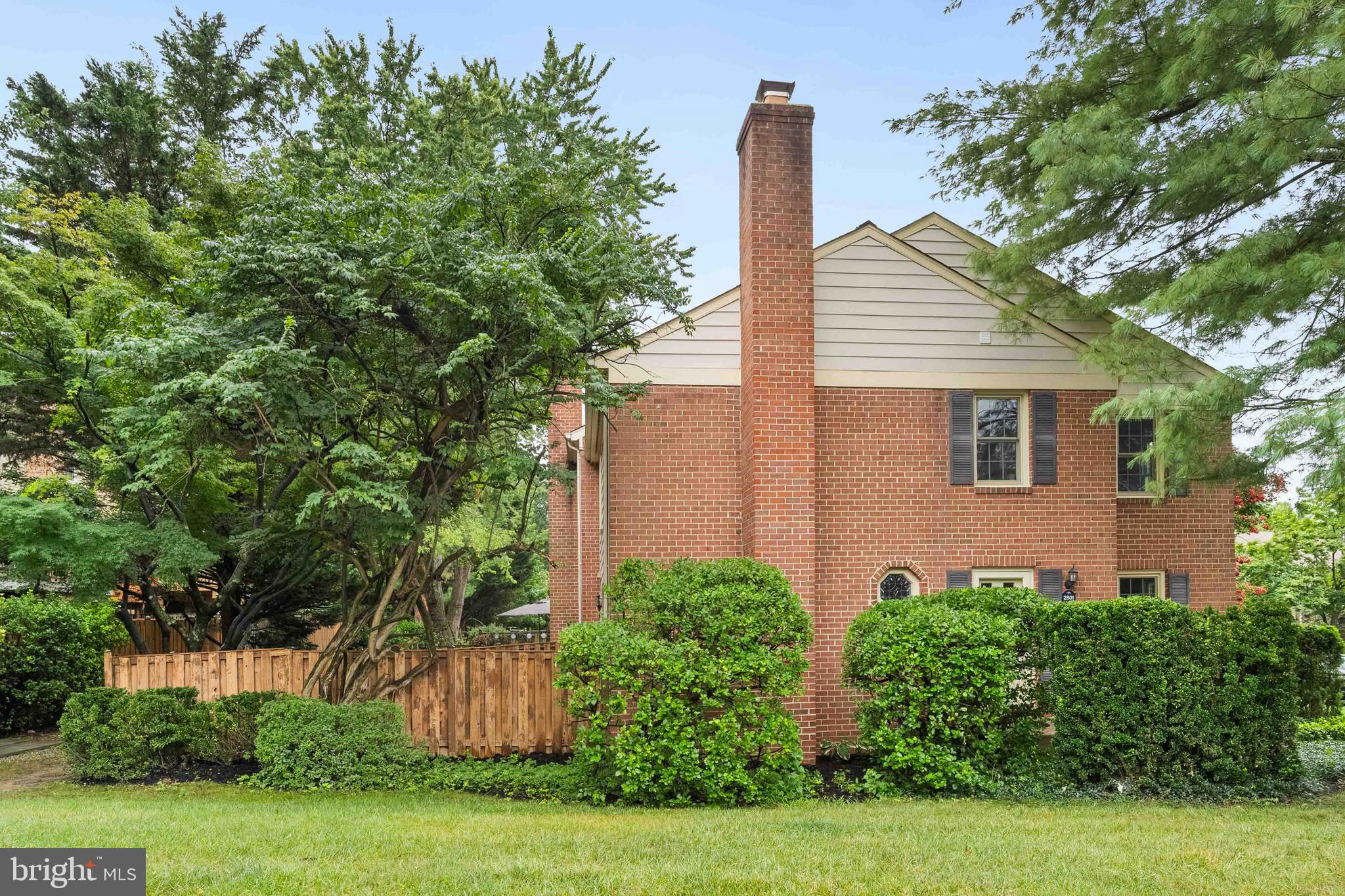 COUNTRY CREEK - Residential