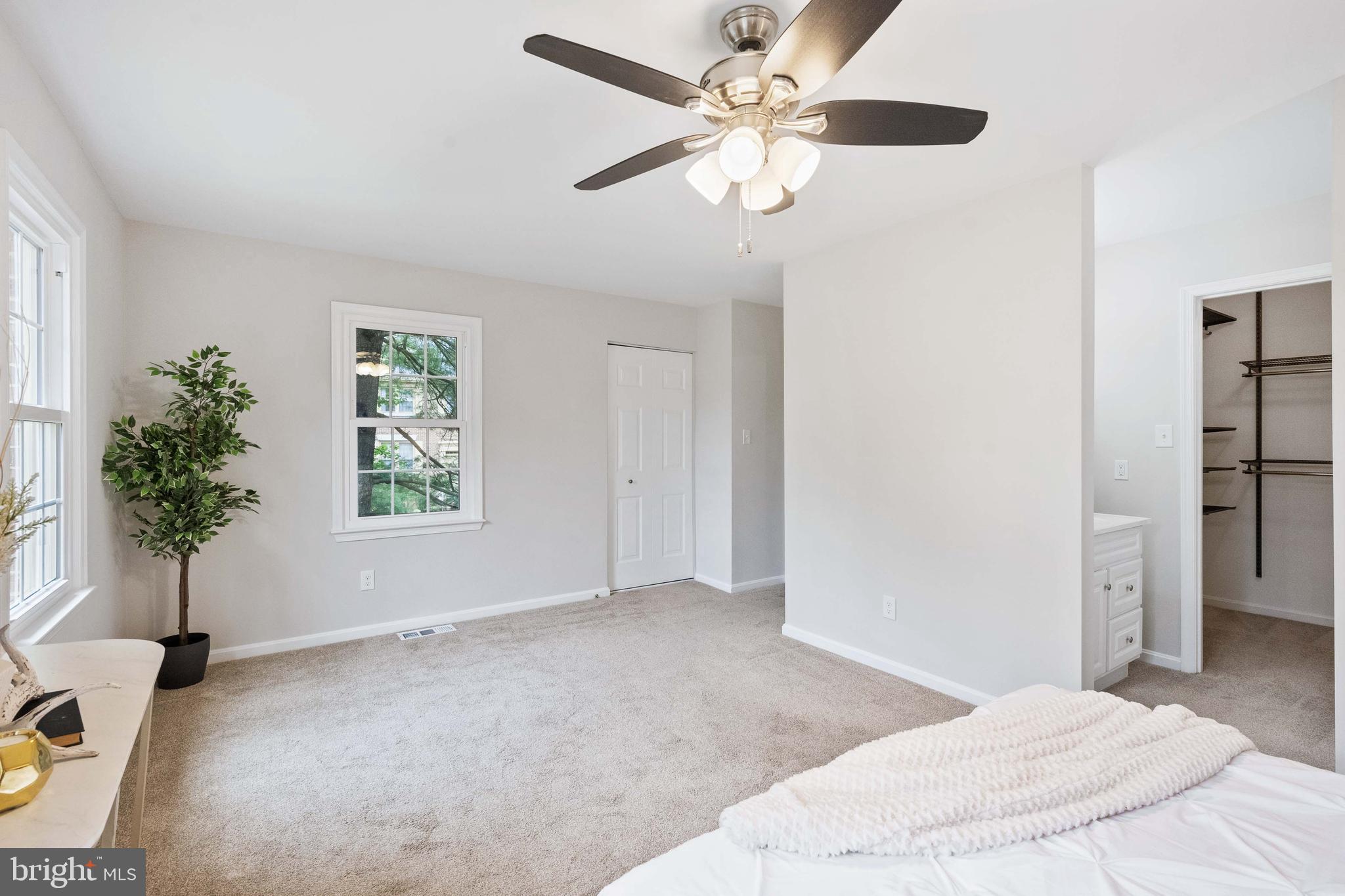 COUNTRY CREEK - Residential