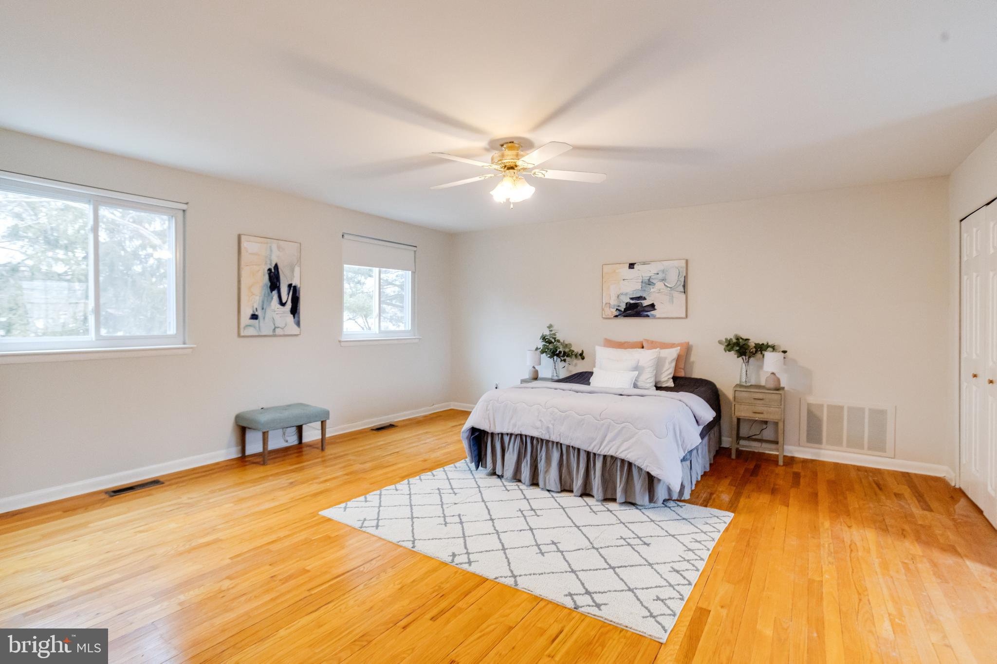 KINGS POINT - Residential