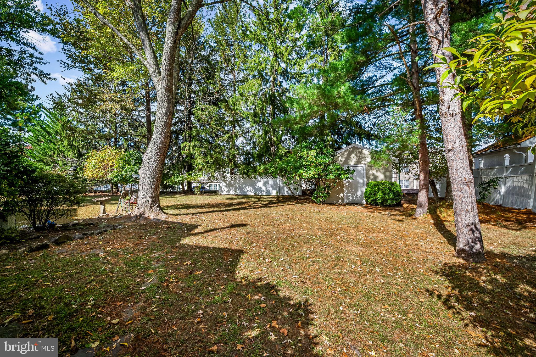 KINGS POINT - Residential