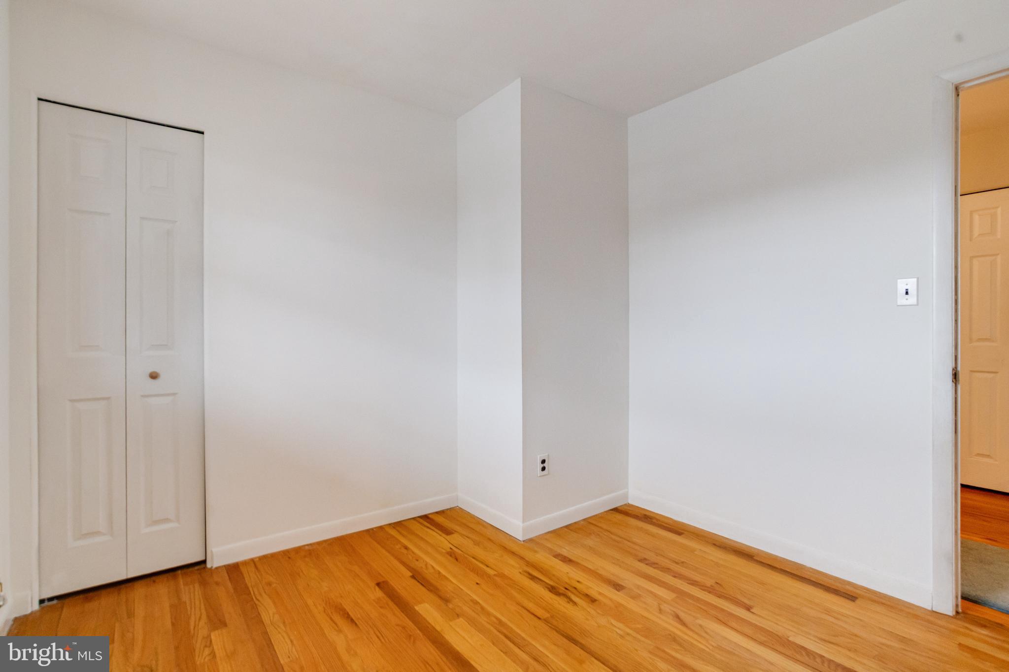 KINGS POINT - Residential