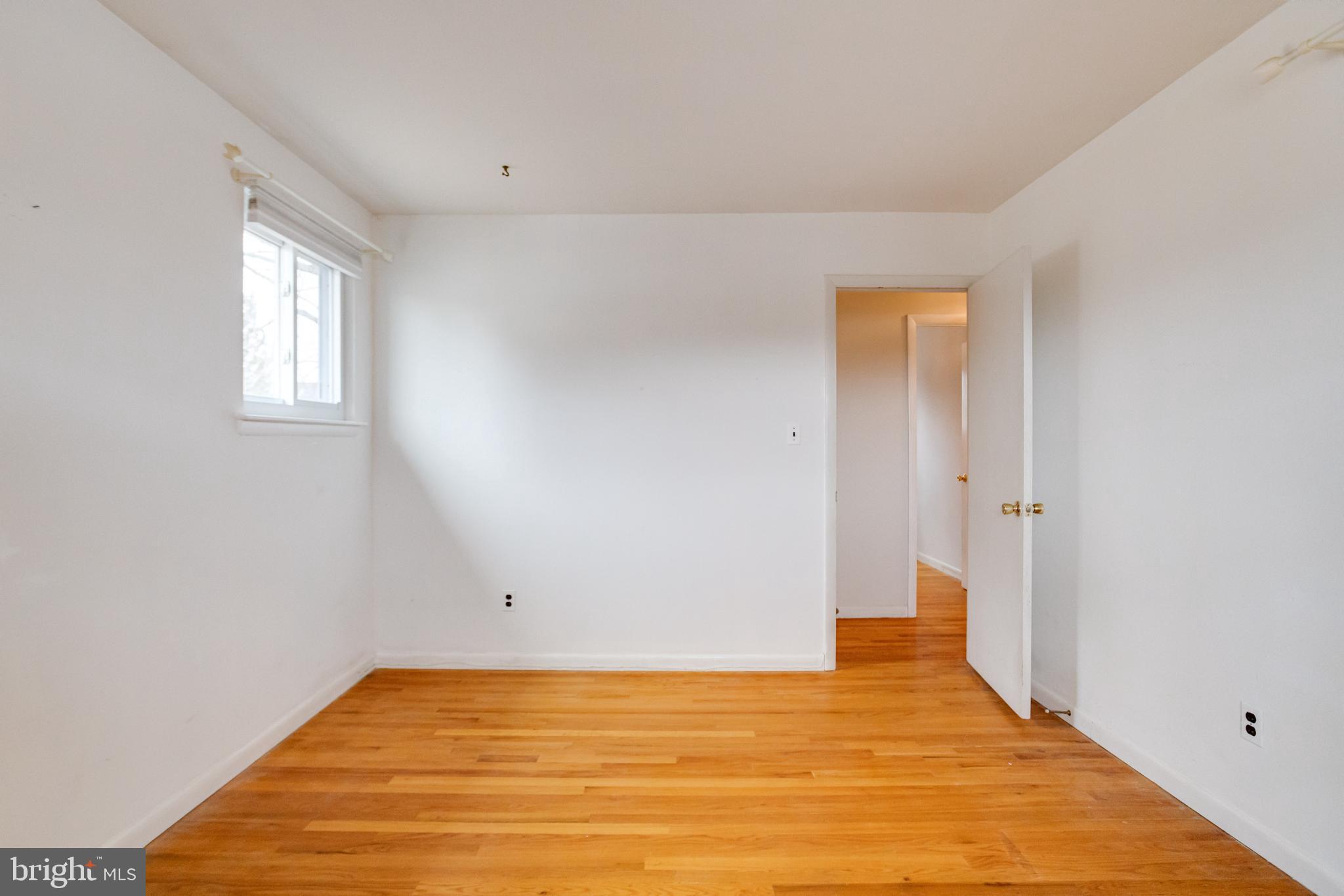 KINGS POINT - Residential