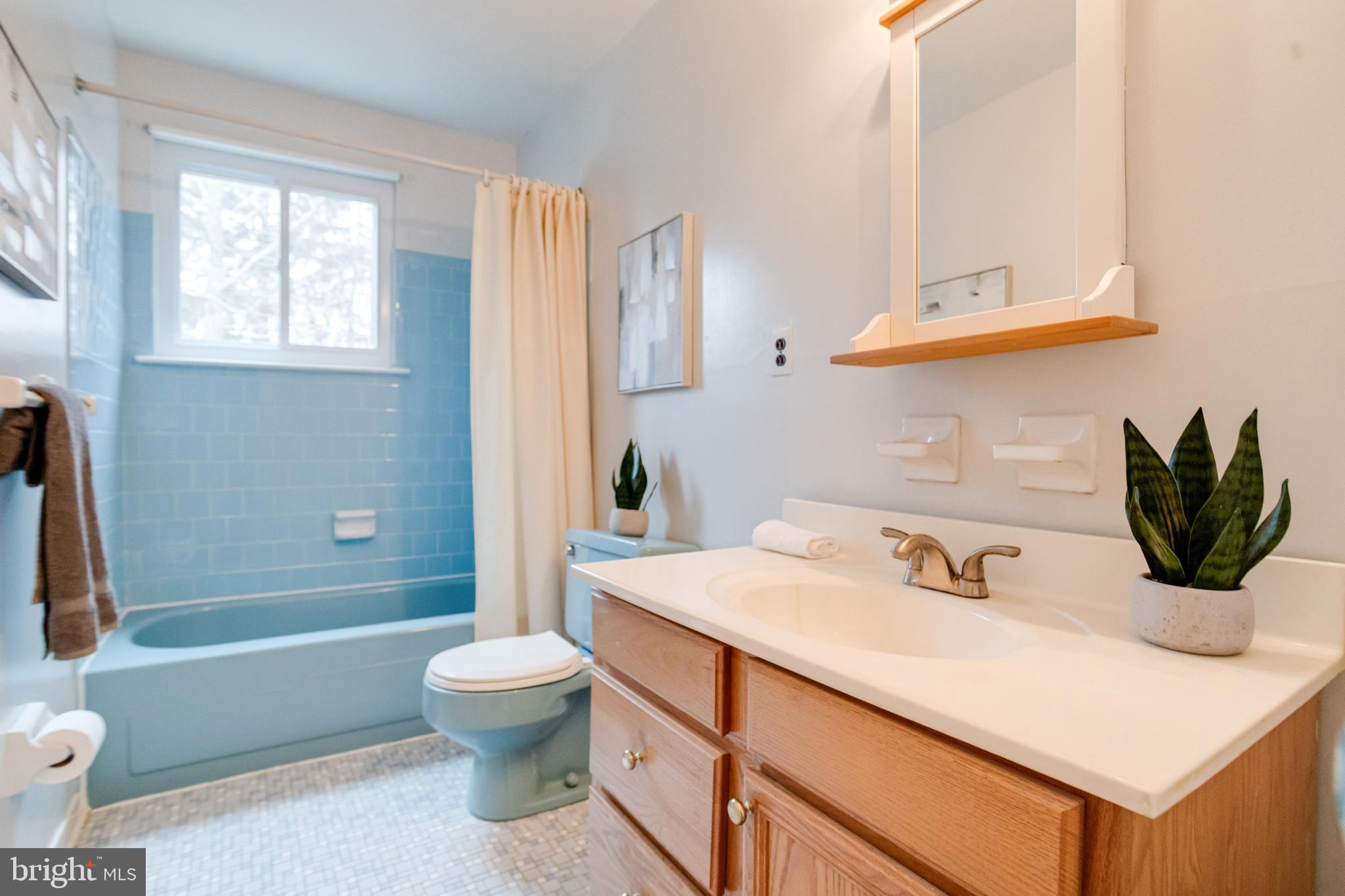 KINGS POINT - Residential