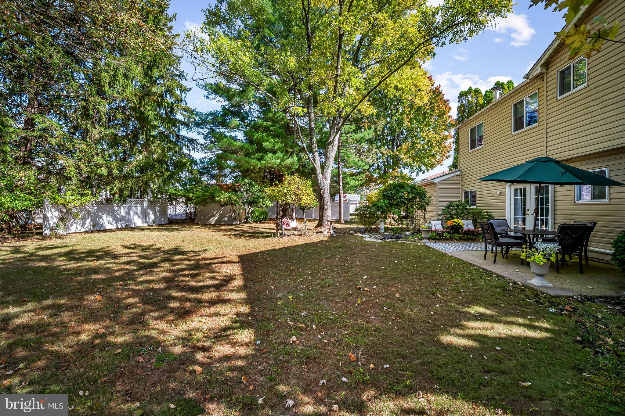 KINGS POINT - Residential