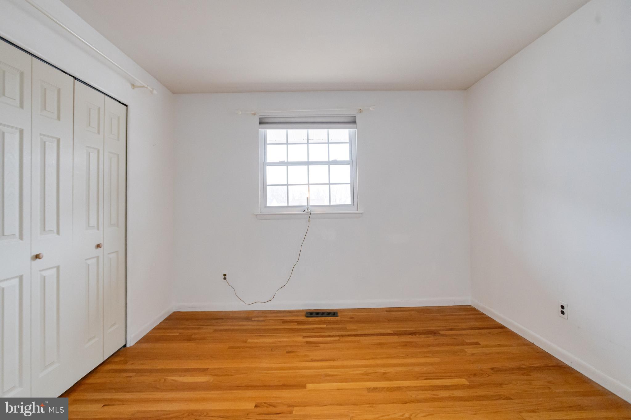 KINGS POINT - Residential