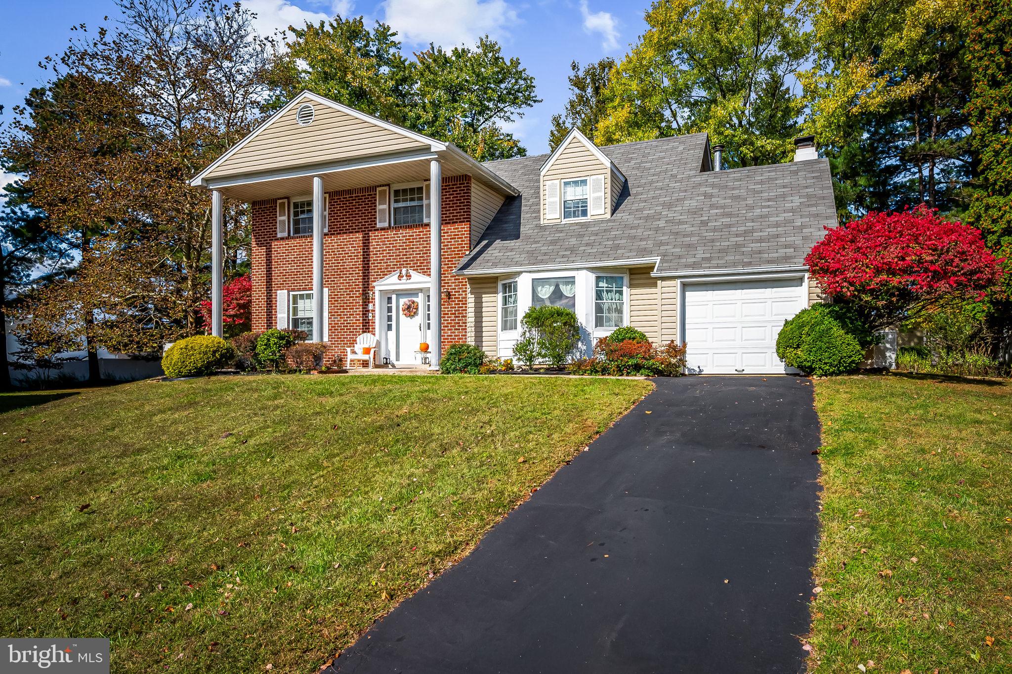 KINGS POINT - Residential