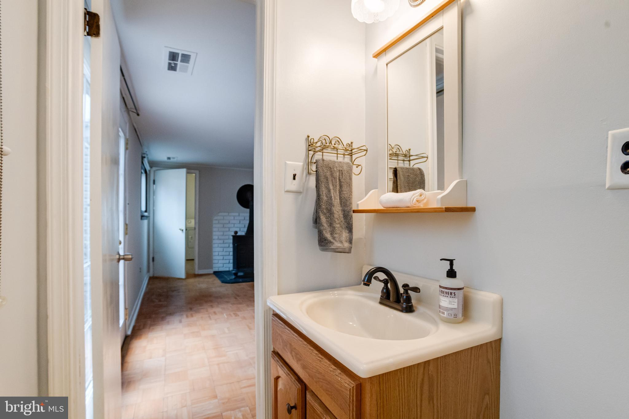 KINGS POINT - Residential