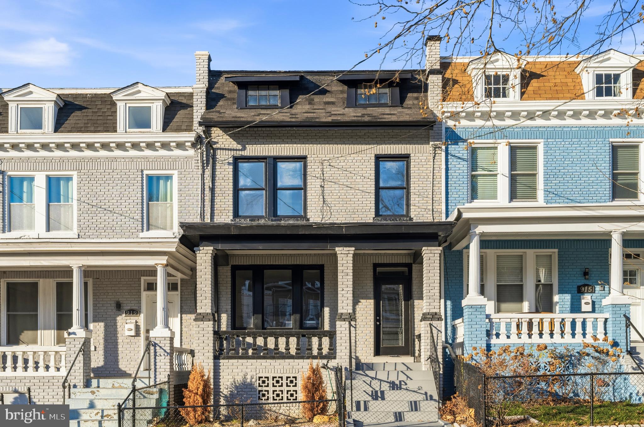 917 EMERSON STREET NW