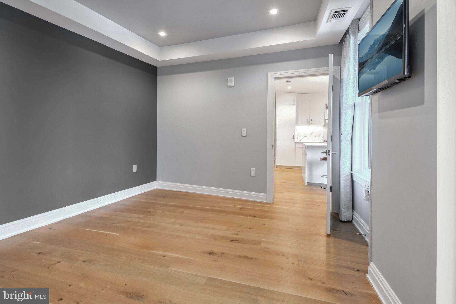 CHEVY CHASE - Residential Lease