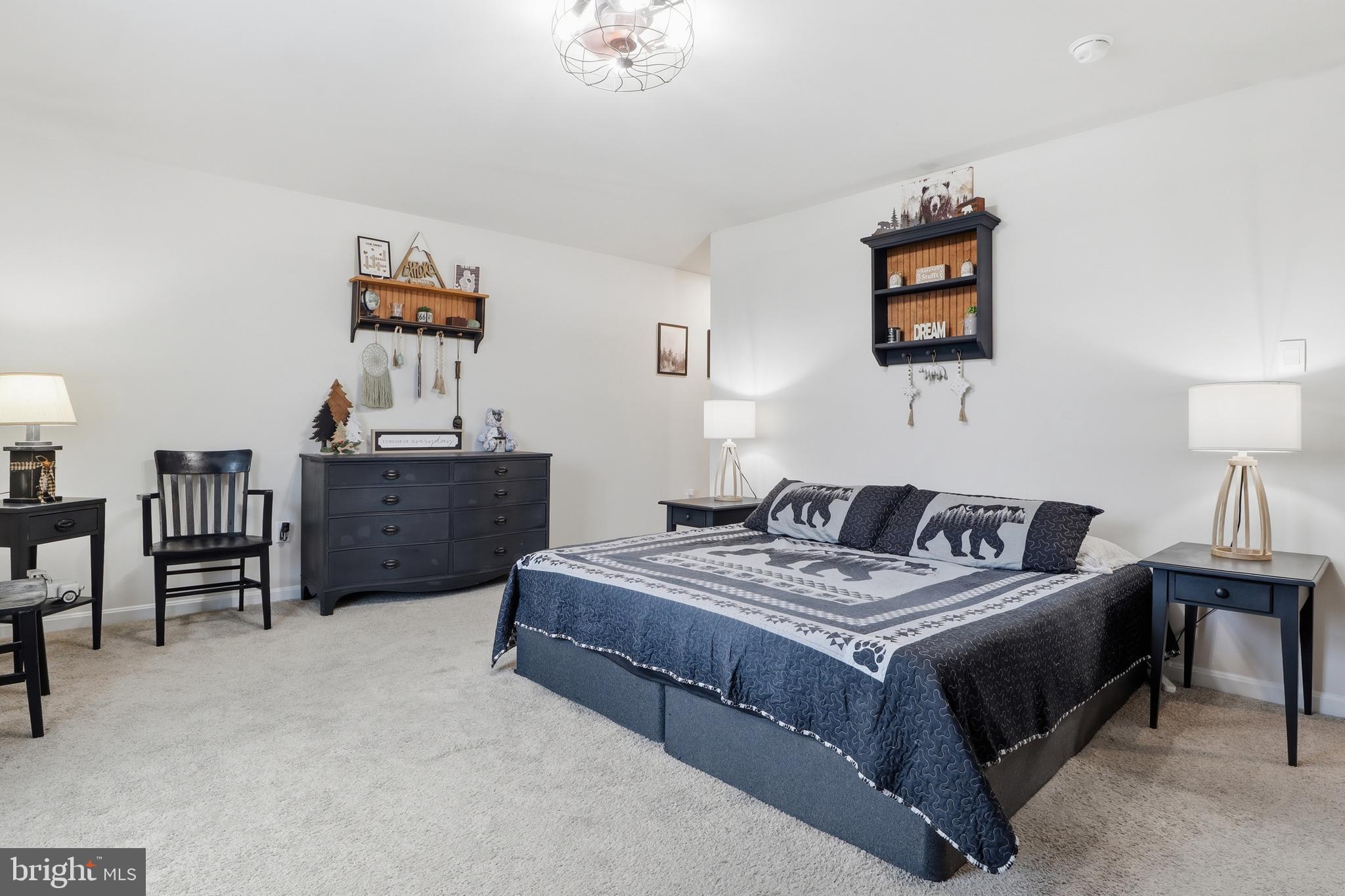 HILLS AT VALLEY VIEW - Residential