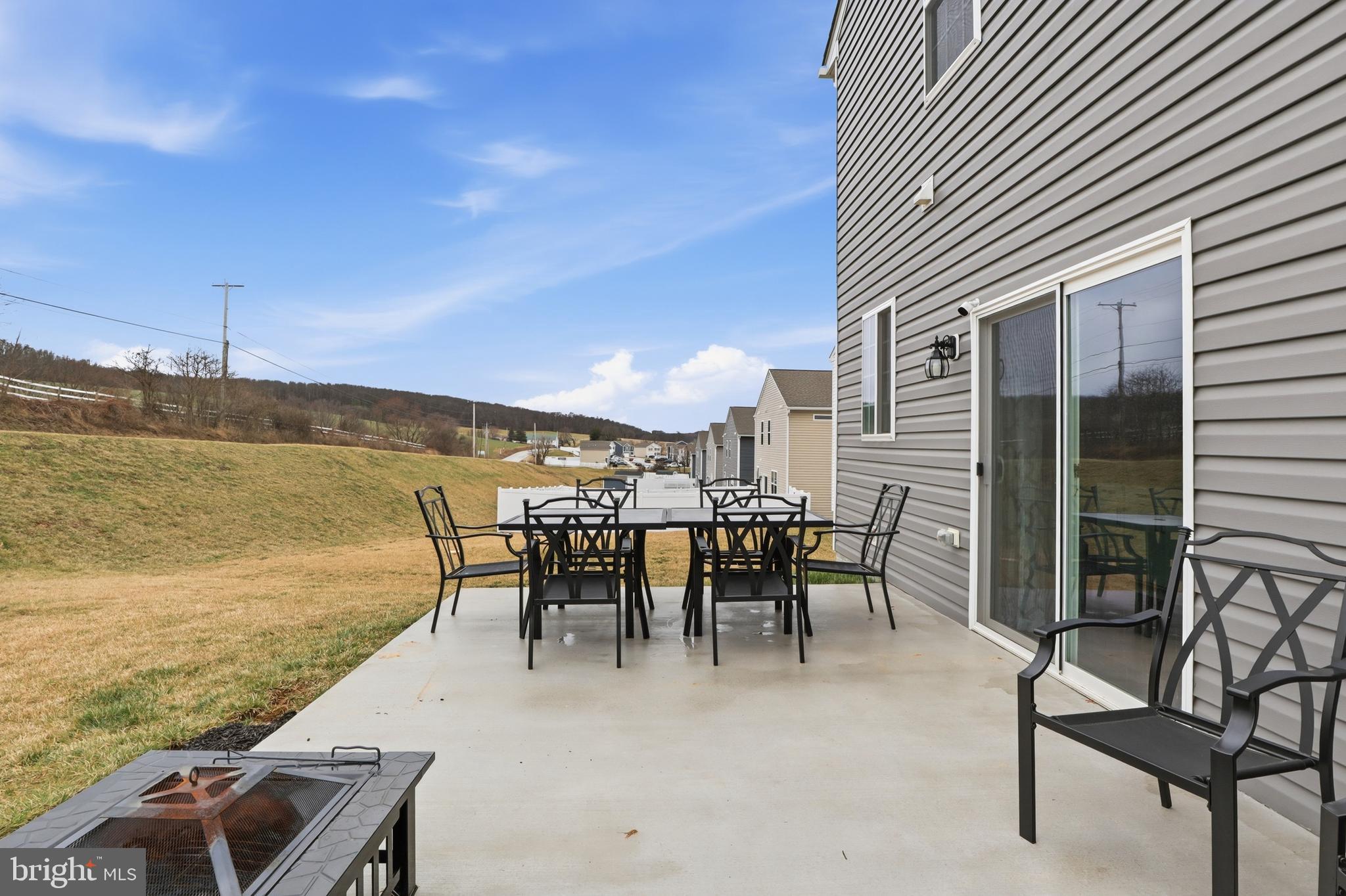 HILLS AT VALLEY VIEW - Residential